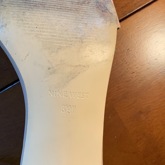 Nine West Nude Pumps Size 8.5 Bridesmaid Shoes - Picture 5 of 5